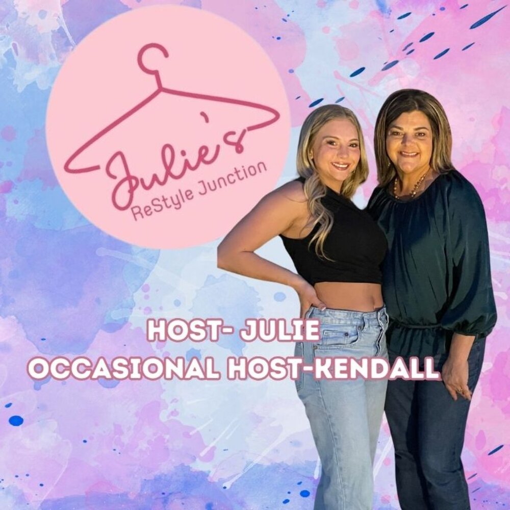 Julie is LIVE! ❤️🥳 All 3$ Starts or Low Start! Live Show Notification Flyer! - Picture 3 of 9